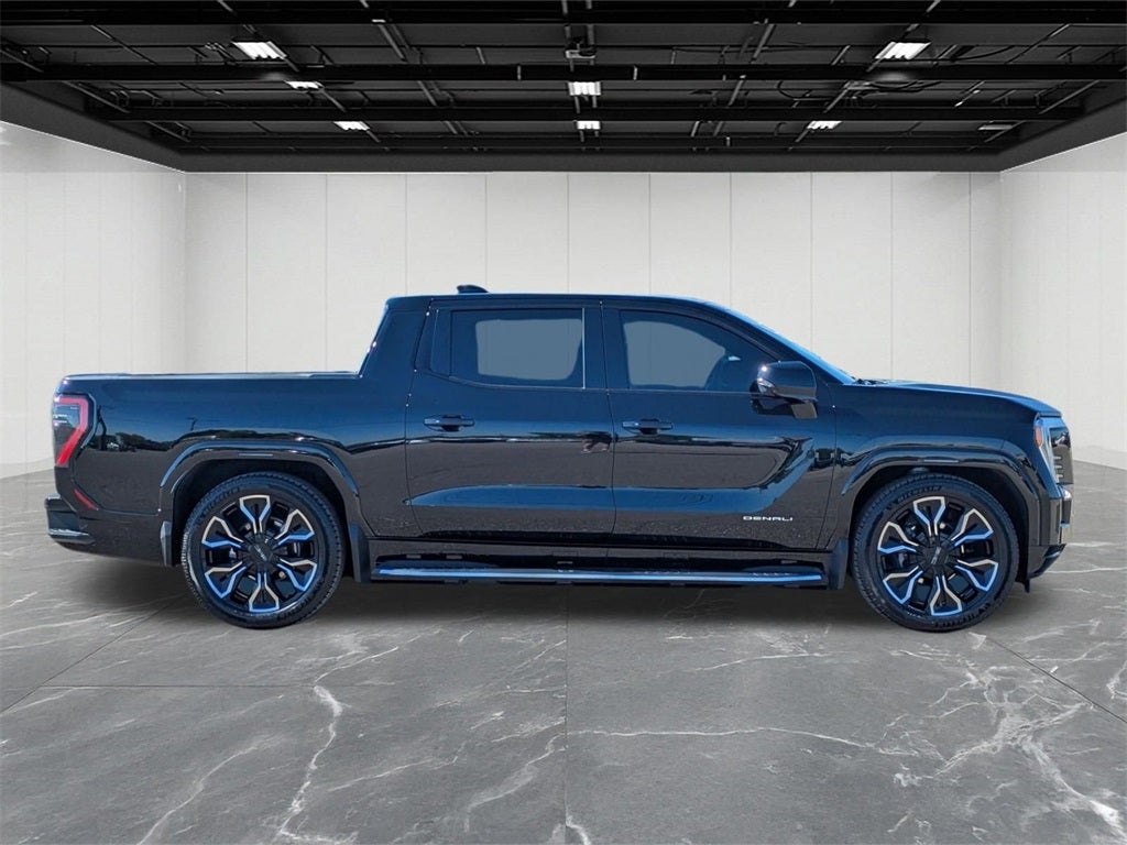 2025 GMC Sierra EV Denali Extended Range
