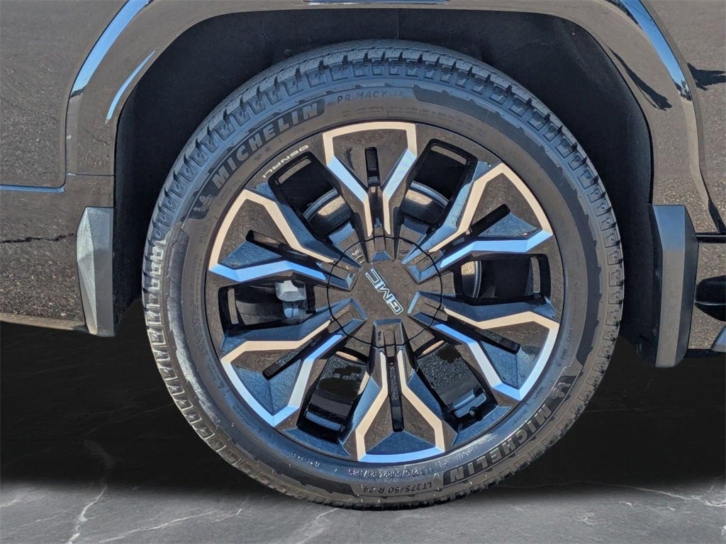 2025 GMC Sierra EV Denali Extended Range