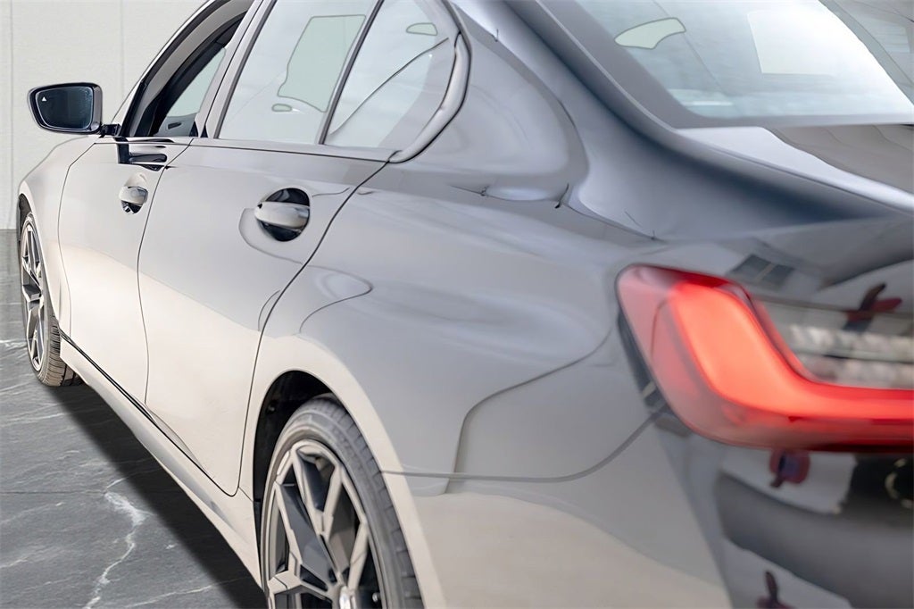 2025 BMW 3 Series 330i xDrive