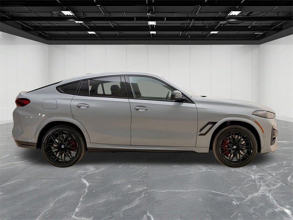 2025 BMW X6 M Base
