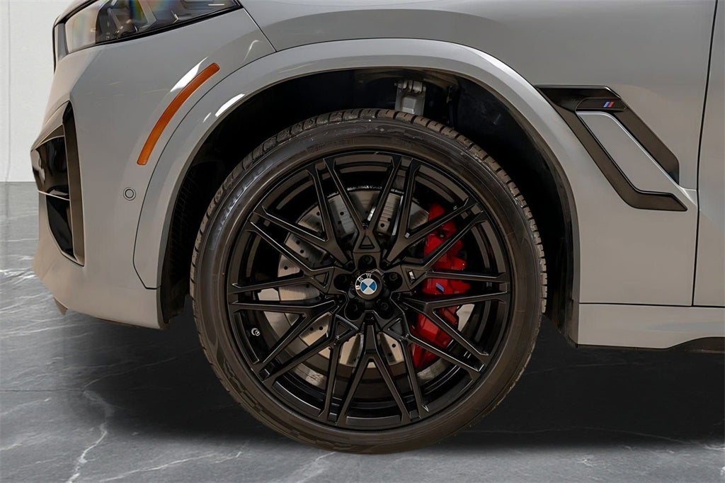 2025 BMW X6 M Base