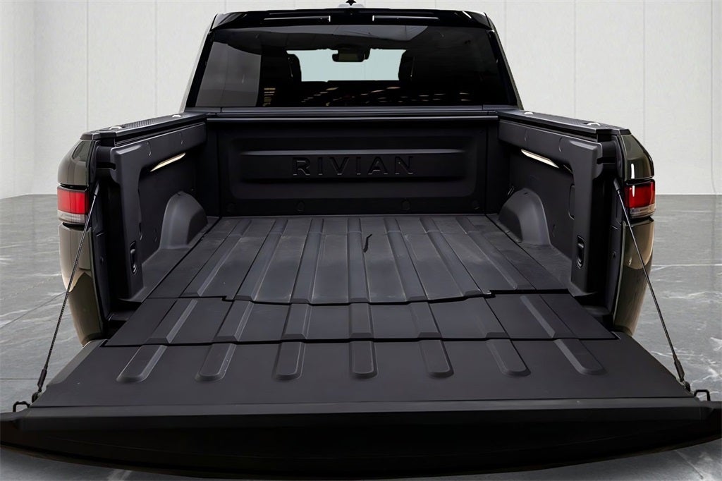 2022 Rivian R1T Adventure