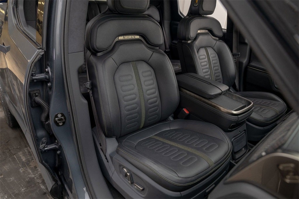 2022 Rivian R1T Adventure
