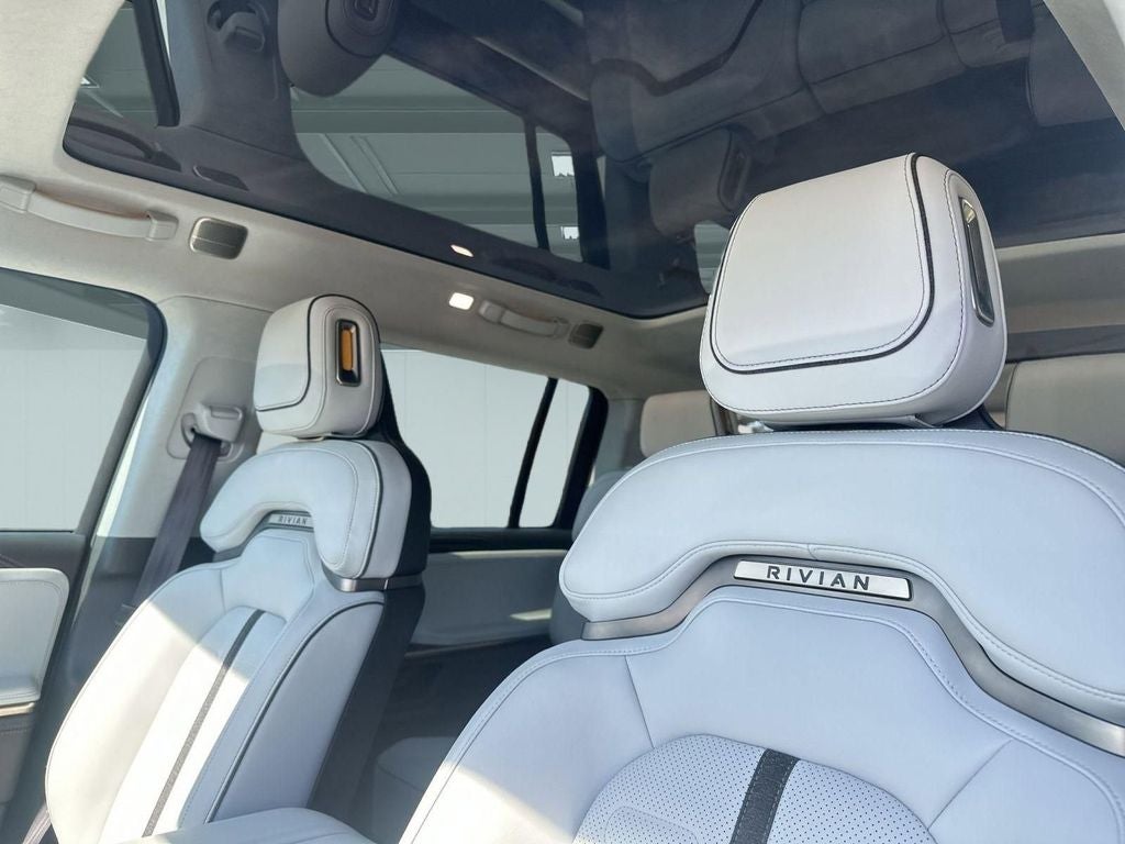 2023 Rivian R1S Launch Edition