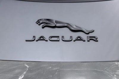 2024 Jaguar F-TYPE P450