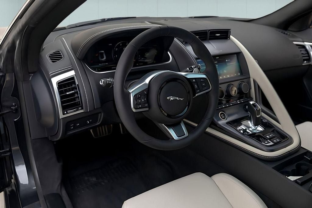 2024 Jaguar F-TYPE P450