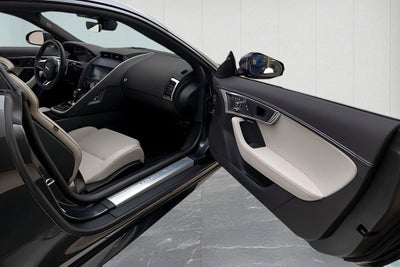 2024 Jaguar F-TYPE P450