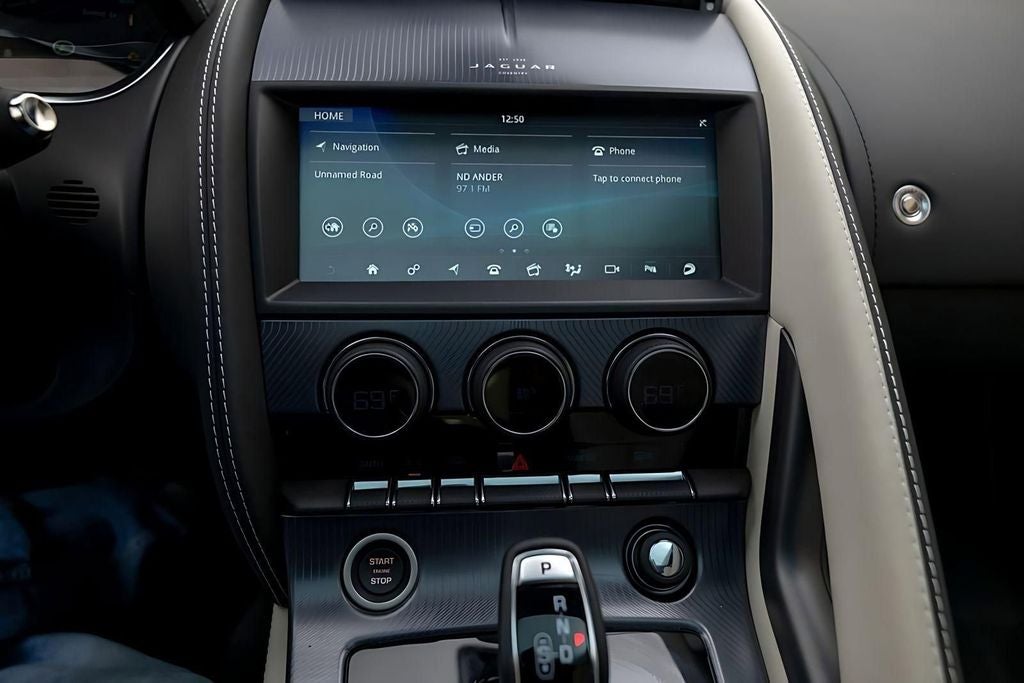 2024 Jaguar F-TYPE P450