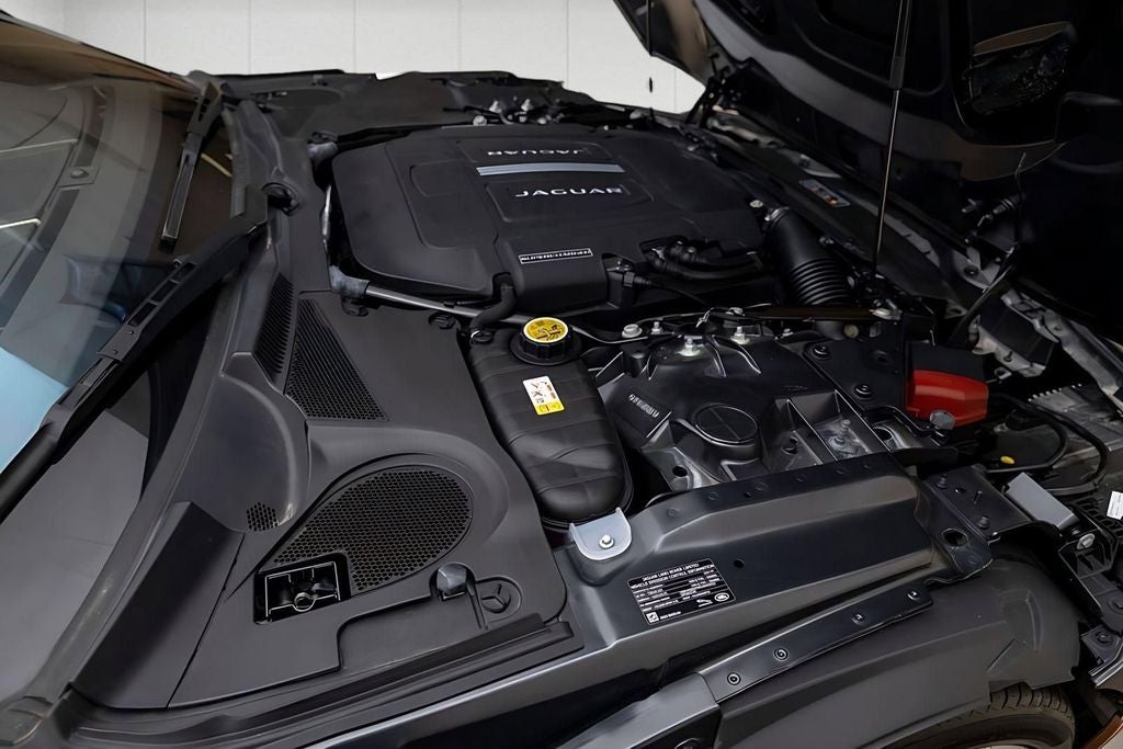 2024 Jaguar F-TYPE P450