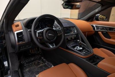 2024 Jaguar F-TYPE P450