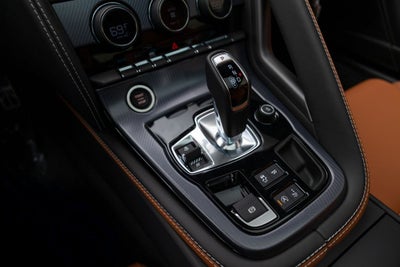 2024 Jaguar F-TYPE P450