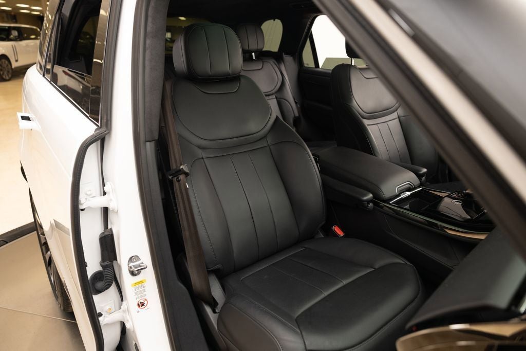 2024 Land Rover Range Rover Sport Plug-in Hybrid Autobiography