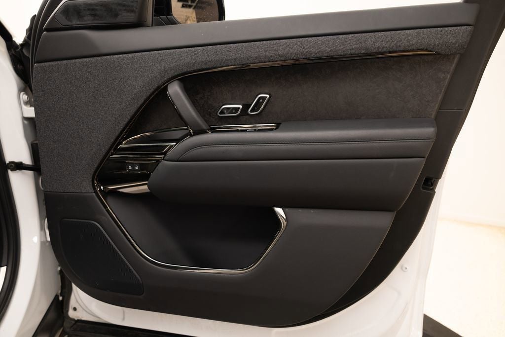 2024 Land Rover Range Rover Sport Plug-in Hybrid Autobiography