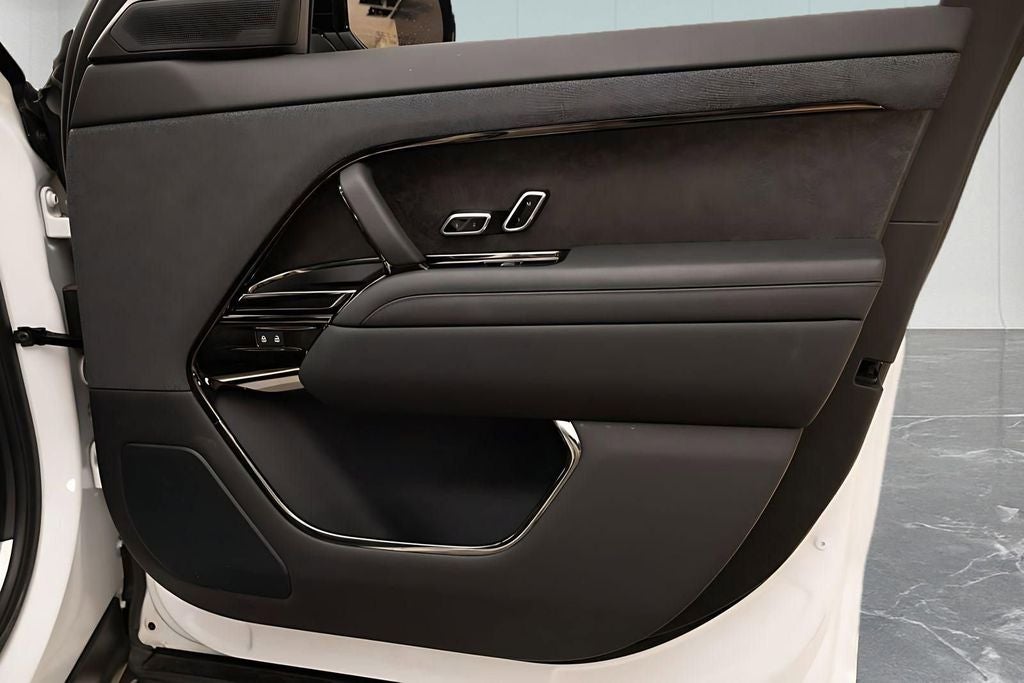 2024 Land Rover Range Rover Sport Plug-in Hybrid Autobiography