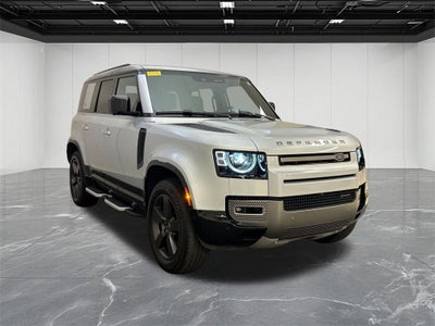 2023 Land Rover Defender 110 X-Dynamic SE