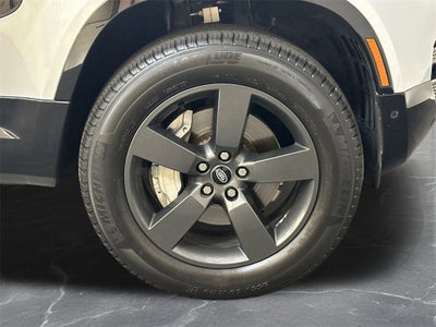 2023 Land Rover Defender 110 X-Dynamic SE