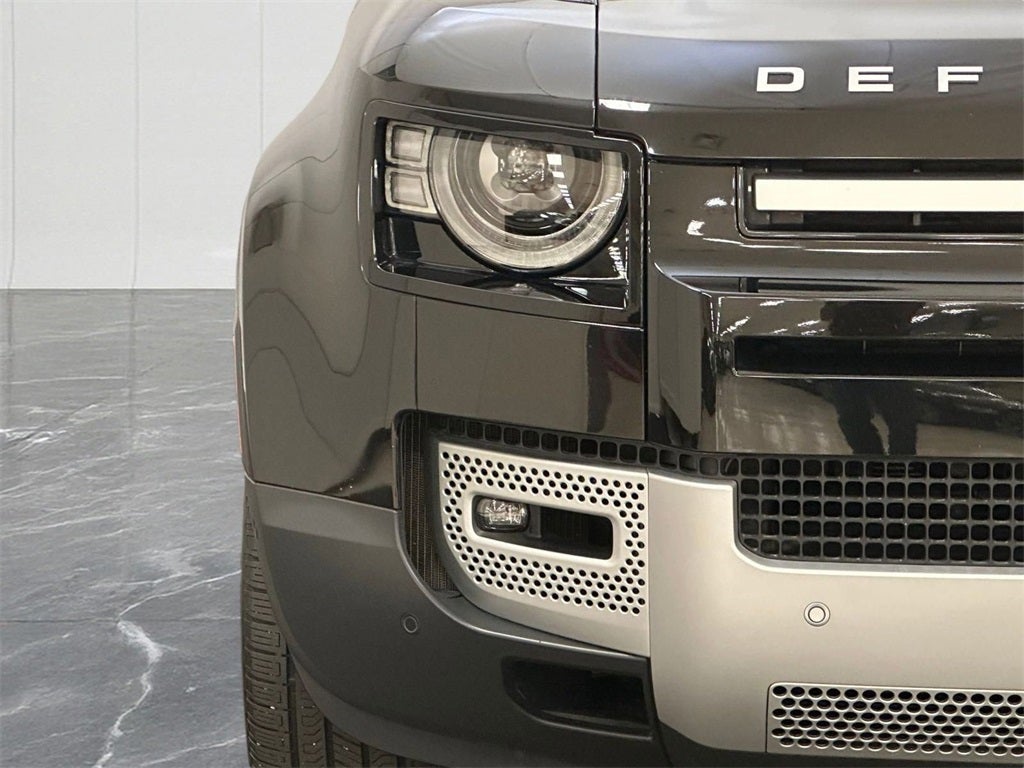 2020 Land Rover Defender 110 First Edition