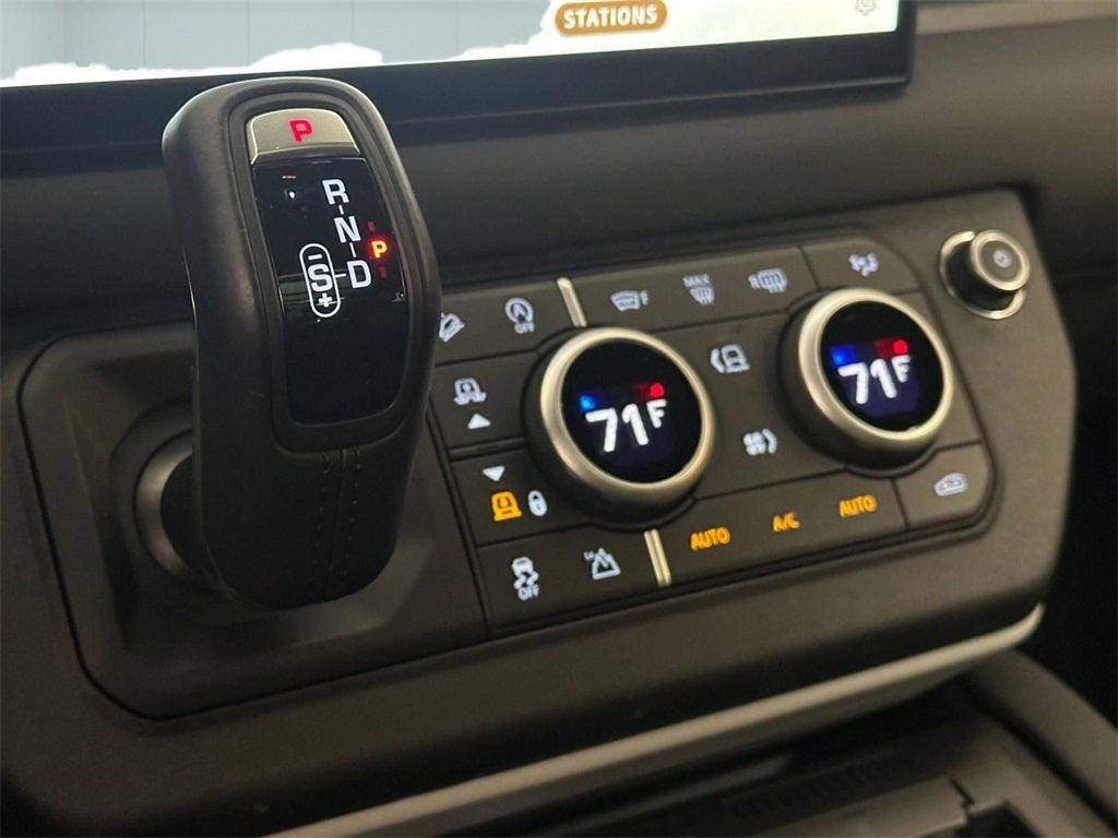 2024 Land Rover Defender 130 S