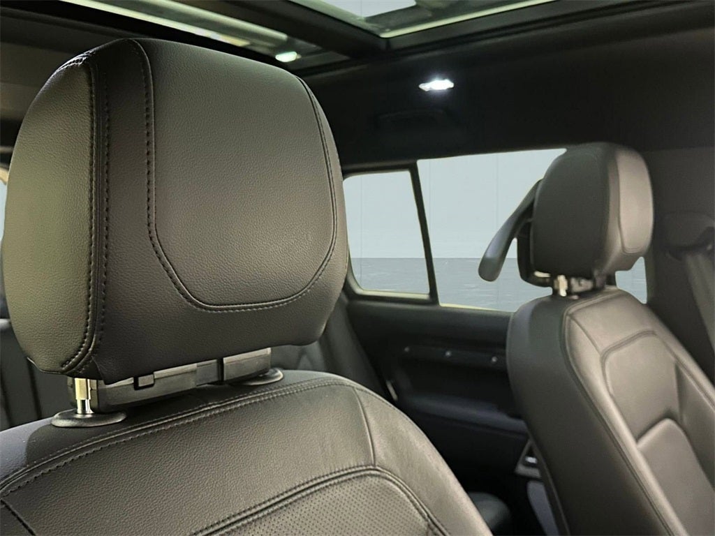 2024 Land Rover Defender 130 S