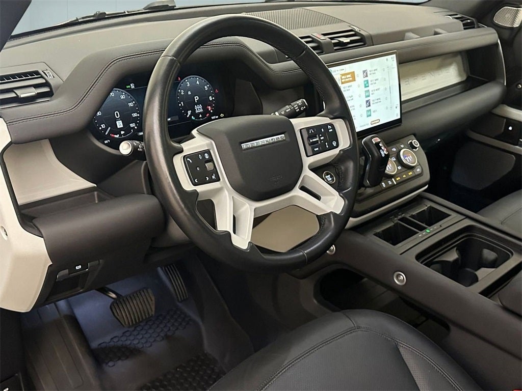 2024 Land Rover Defender 130 S