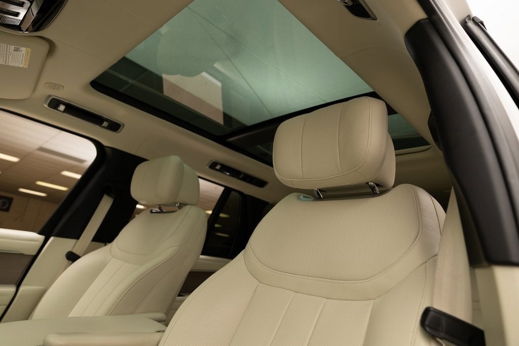 2025 Land Rover Range Rover Autobiography