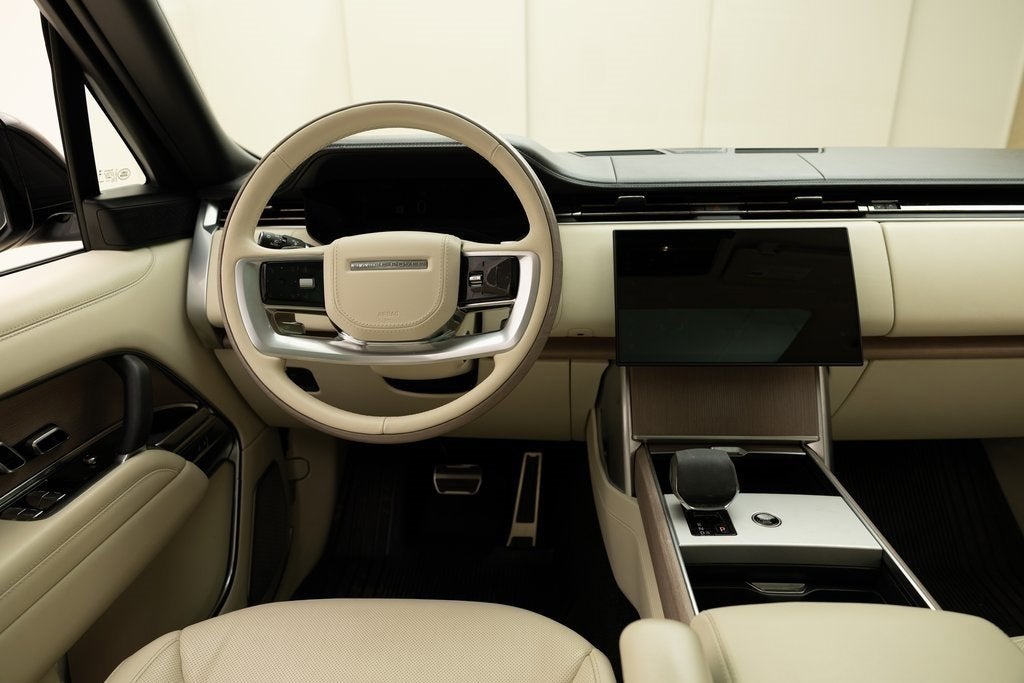 2025 Land Rover Range Rover Autobiography