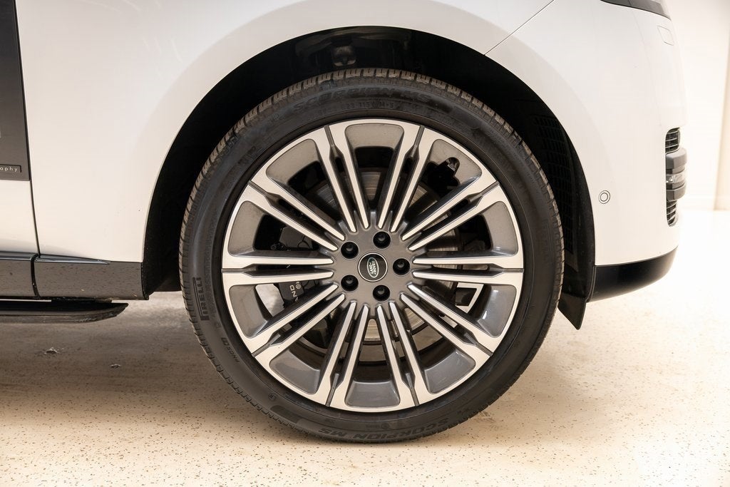 2025 Land Rover Range Rover Autobiography