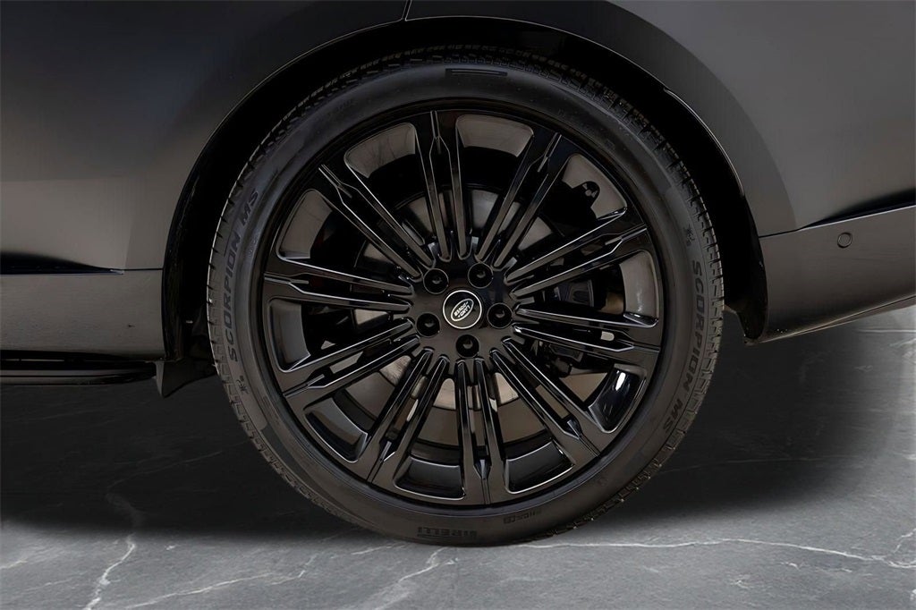 2025 Land Rover Range Rover Autobiography