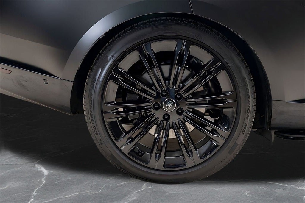 2025 Land Rover Range Rover Autobiography