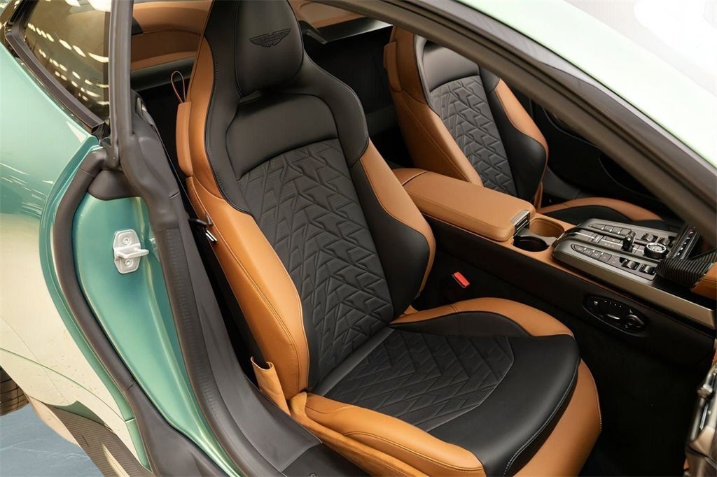 2025 Aston Martin Vanquish V12