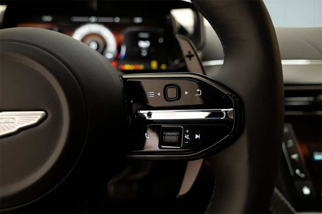 2025 Aston Martin Vanquish V12