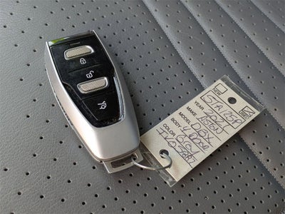 2021 Aston Martin DBX Base