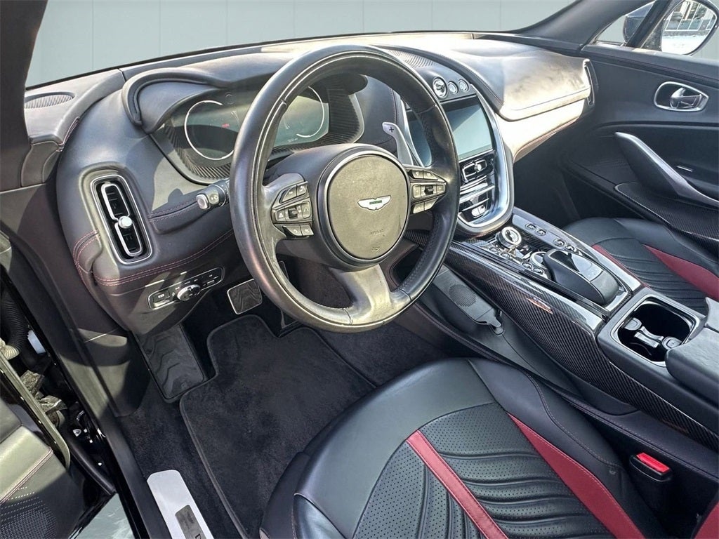 2023 Aston Martin DBX 707