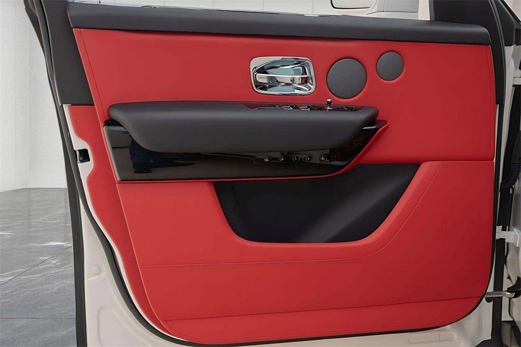 2023 Rolls-Royce Cullinan Base