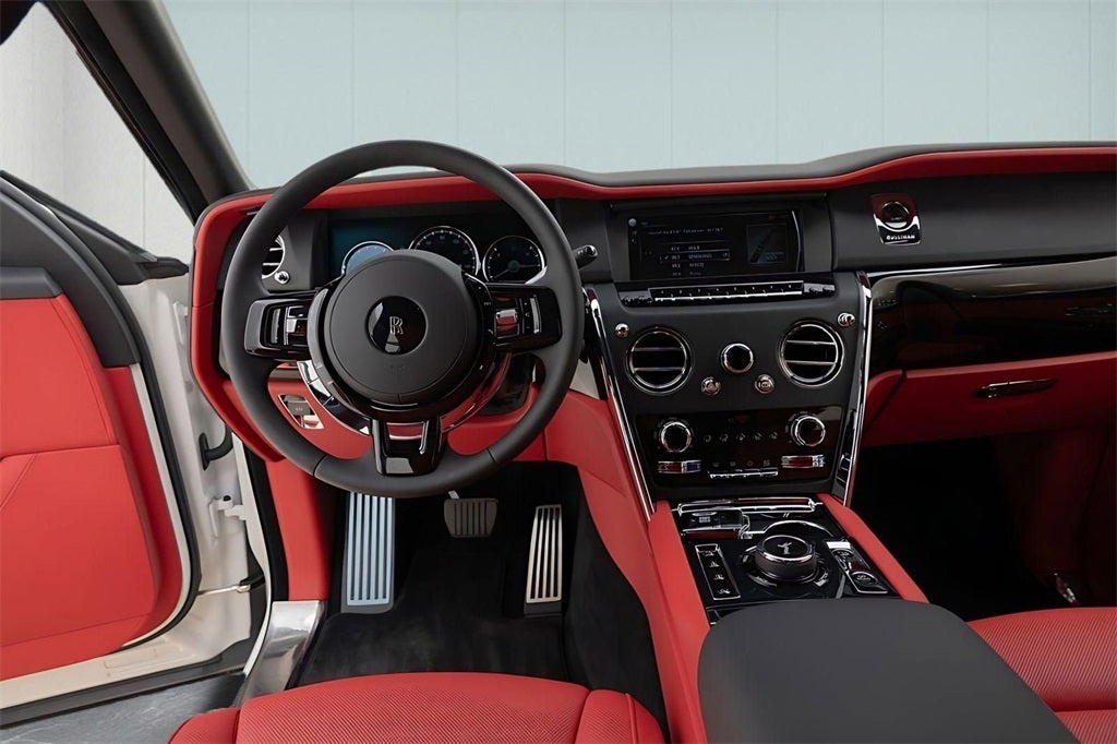 2023 Rolls-Royce Cullinan Base