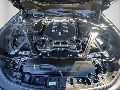 2025 BMW 7 Series 760i xDrive
