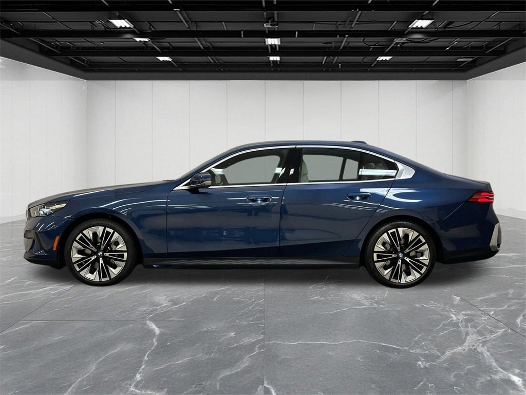 2024 BMW 5 Series 530i xDrive