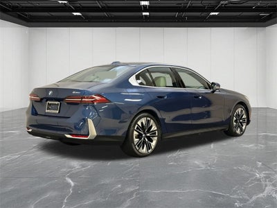 2024 BMW 5 Series 530i xDrive