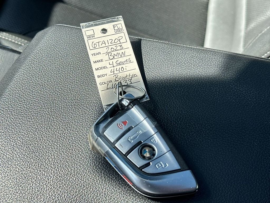 2023 BMW 4 Series M440i