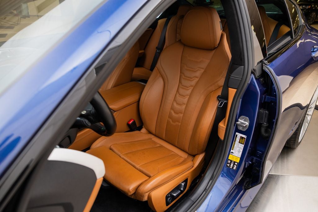 2022 BMW 8 Series ALPINA B8 xDrive