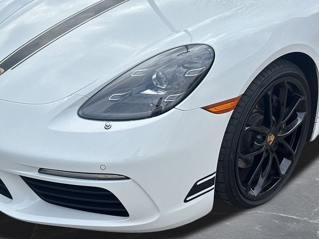 2024 Porsche 718 Cayman Style Edition