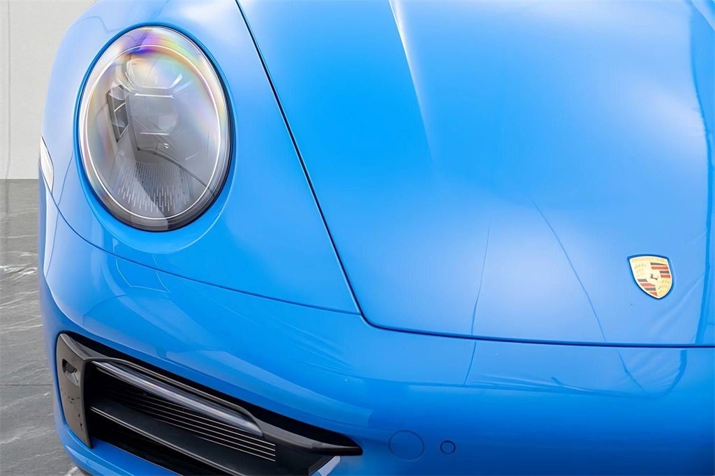 2022 Porsche 911 Carrera 4 GTS