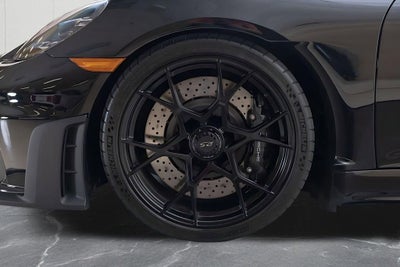 2024 Porsche 718 Cayman GT4 RS