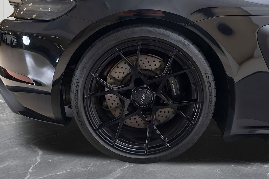 2024 Porsche 718 Cayman GT4 RS