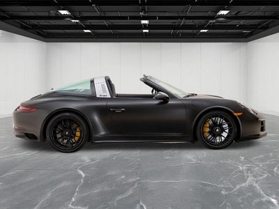 2018 Porsche 911 Targa 4 GTS