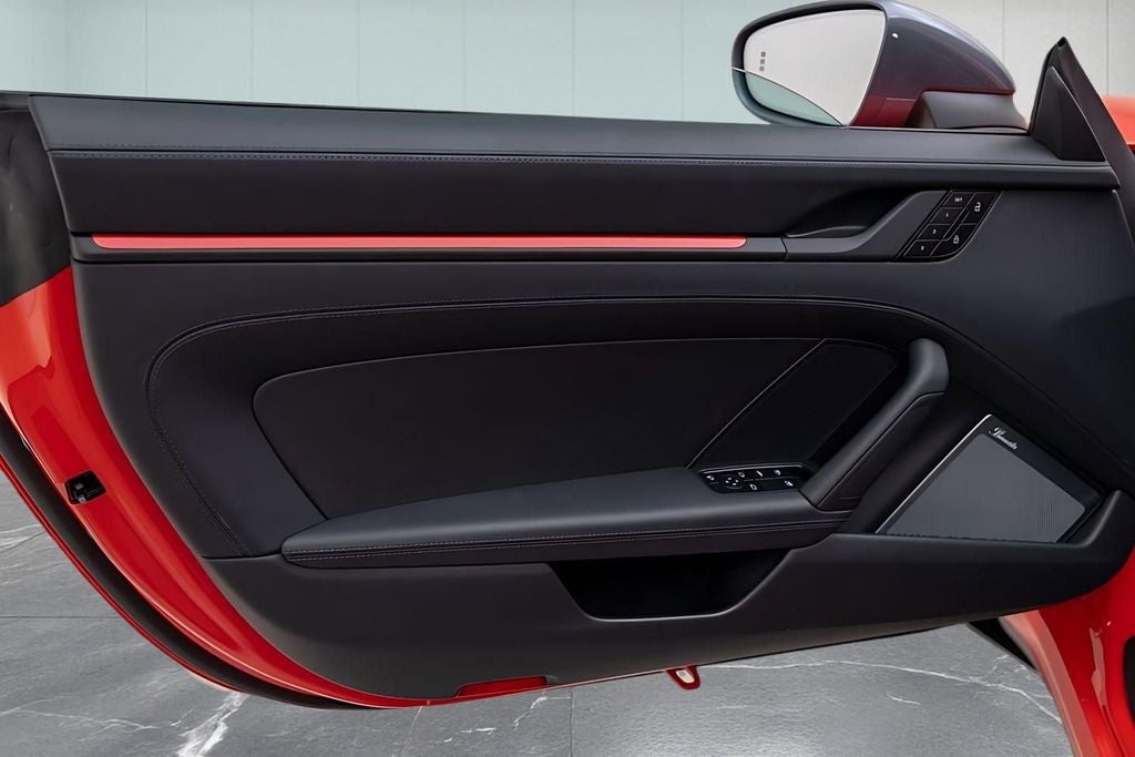 2025 Porsche 911 Carrera T