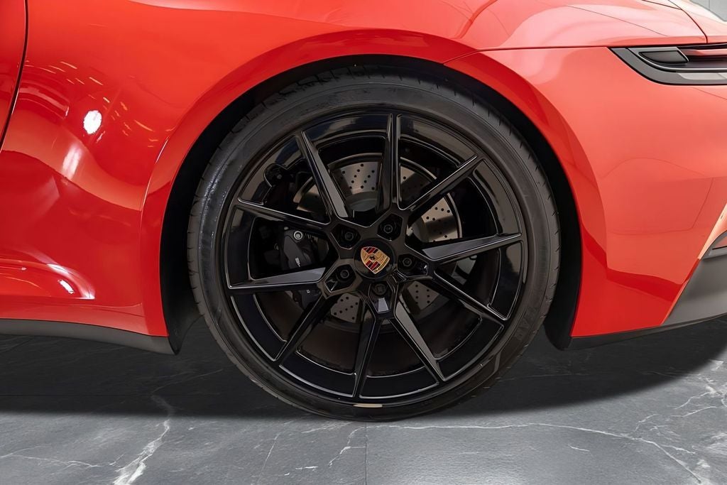 2025 Porsche 911 Carrera T