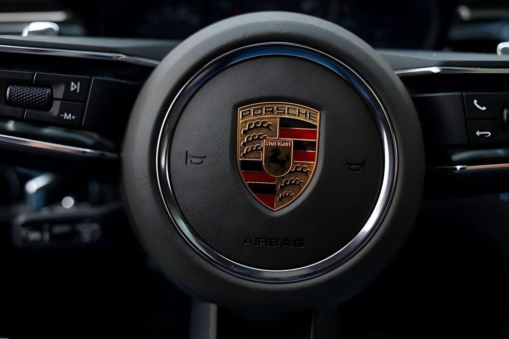 2024 Porsche Macan Base