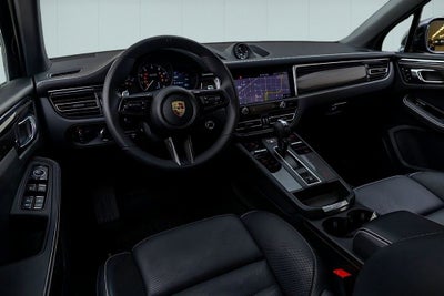 2025 Porsche Macan GTS