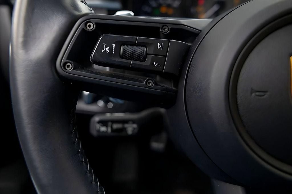 2024 Porsche Macan S